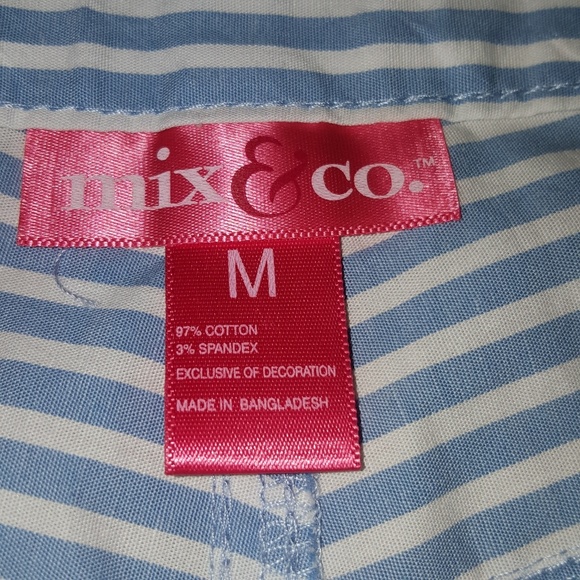 Mix & Co Pin stripe shorts - Picture 3 of 4